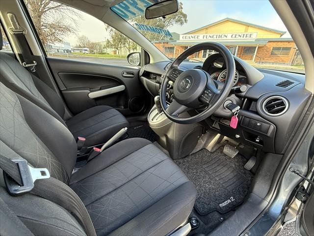 2011 Mazda 2 Neo