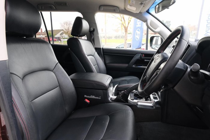 2015 Toyota Landcruiser GXL