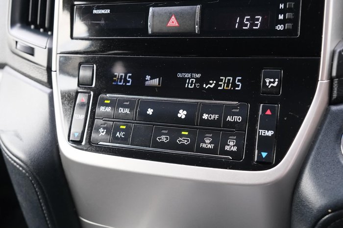2015 Toyota Landcruiser GXL