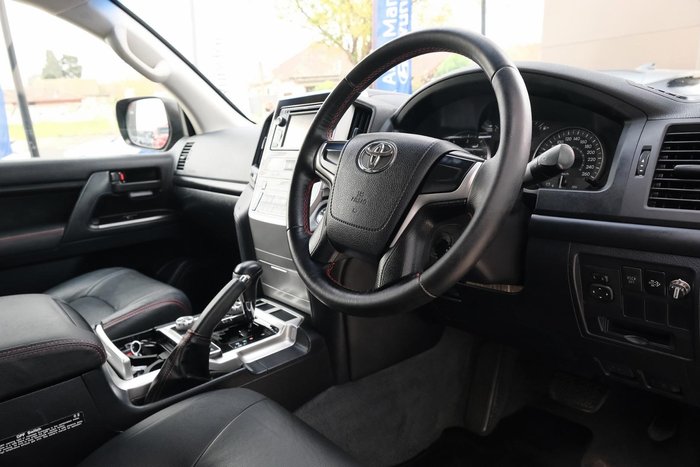 2015 Toyota Landcruiser GXL