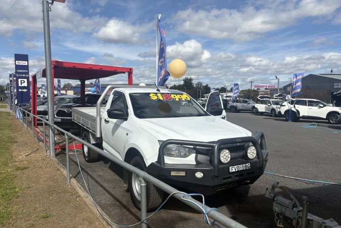 2021 ISUZU D-MAX SX (4x2) HIGH-RIDE