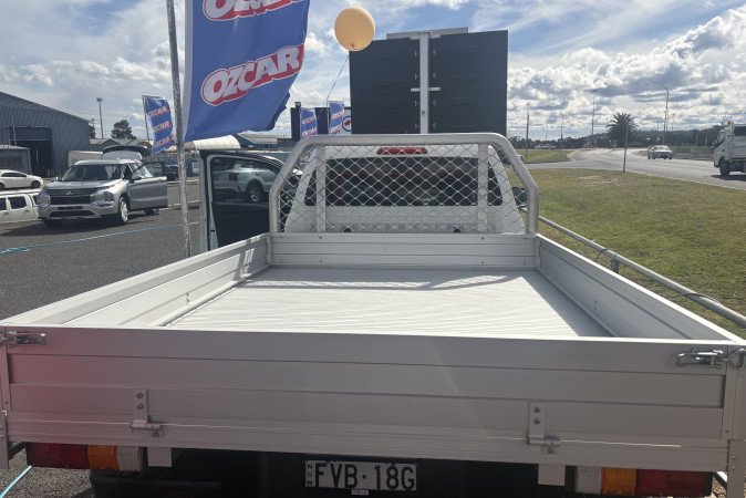 2021 ISUZU D-MAX SX (4x2) HIGH-RIDE