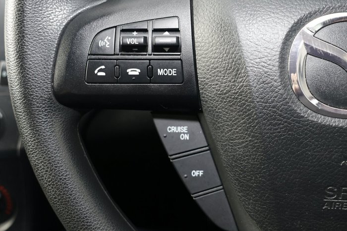 2013 Mazda 3 Neo