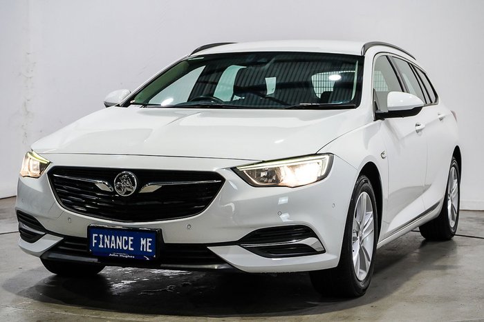 2019 Holden Commodore LT
