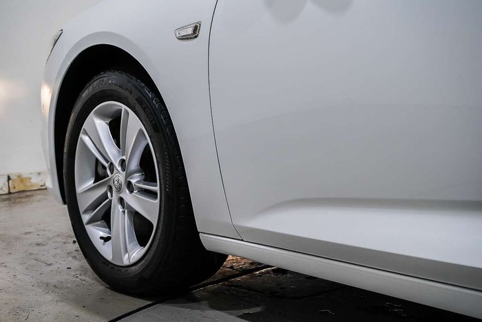2019 Holden Commodore LT