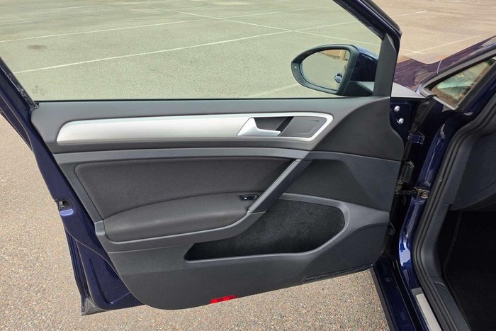 2017 Volkswagen Golf 110TSI Trendline 7.5 MY18 Purple
