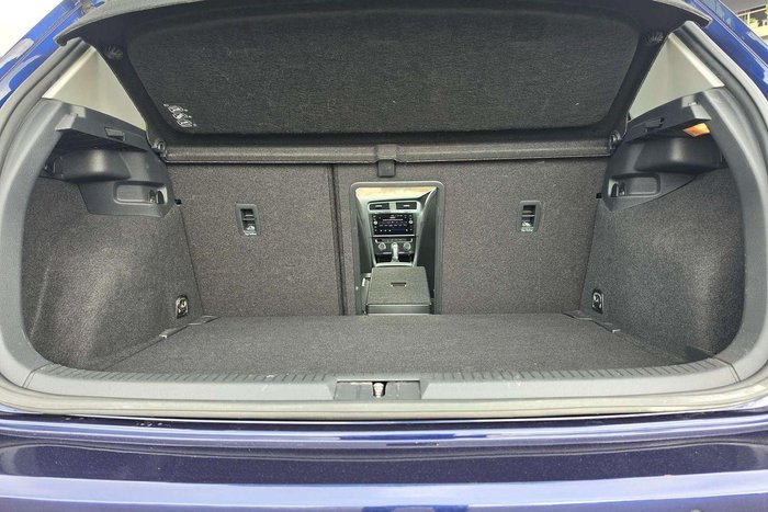 2017 Volkswagen Golf 110TSI Trendline 7.5 MY18 Purple