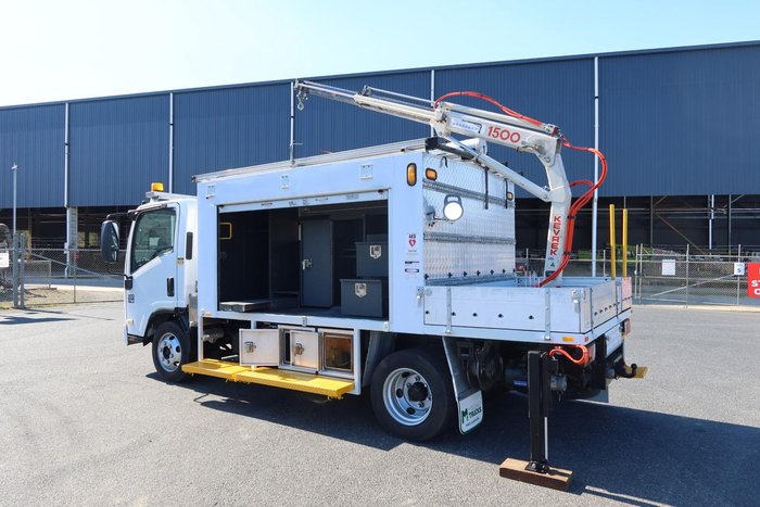 2011 Isuzu N Series NPR 250/300 Premium