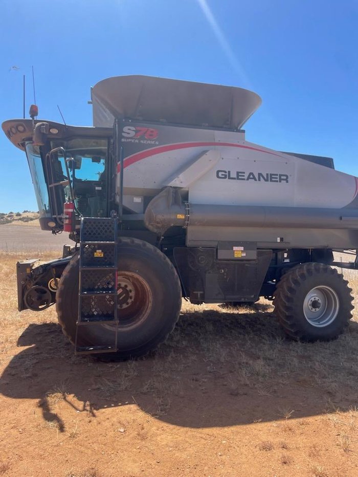 2013 Gleaner S78 & 2021 9340 Dynaflex Front