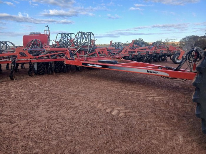 2004 Horwood Bagshaw Scaribar