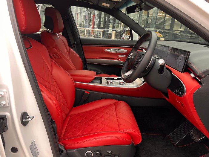 2025 Genesis GV70 3.5T SIGNATURE SPORT