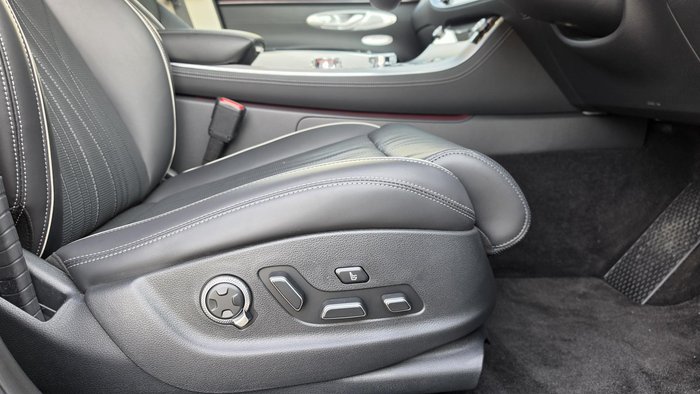 2025 Genesis GV70 2.5T SIGNATURE