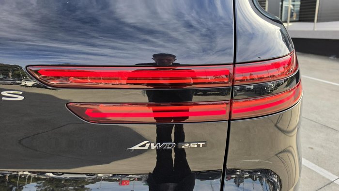 2025 Genesis GV70 2.5T SIGNATURE