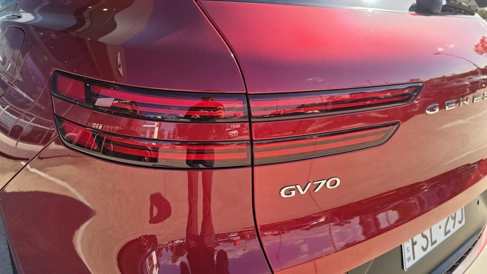 2024 Genesis GV70 3.5T AWD Sport
