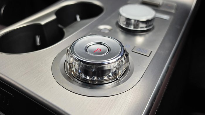 2025 Genesis GV70 3.5T SIGNATURE