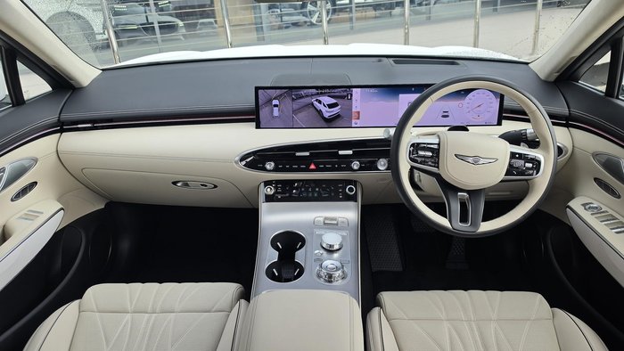 2025 Genesis GV70 2.5T SIGNATURE