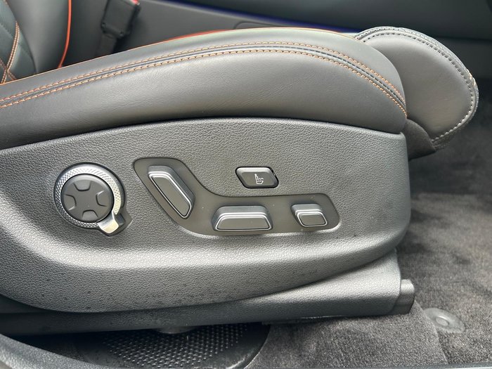 2025 Genesis GV70 2.5T SIGNATURE SPORT
