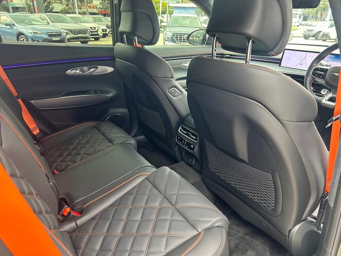 2025 Genesis GV70 2.5T SIGNATURE SPORT