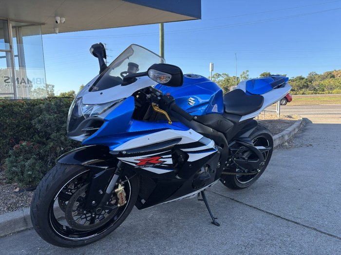 2013 Suzuki GSX-R1000 Blue