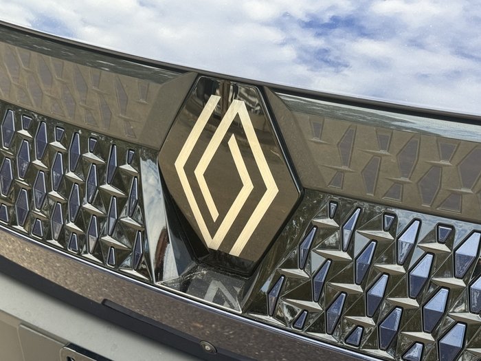 2026 Renault Scenic E-Tech Techno Long Range EV87