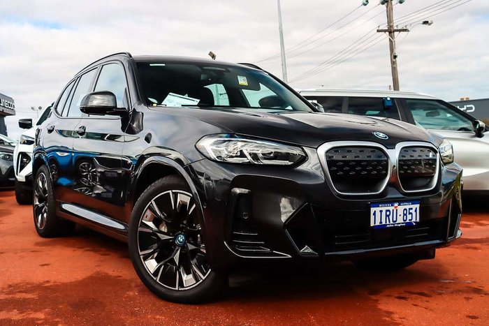 2022 BMW iX3