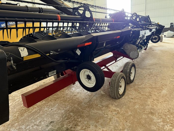 2015 MacDon D65