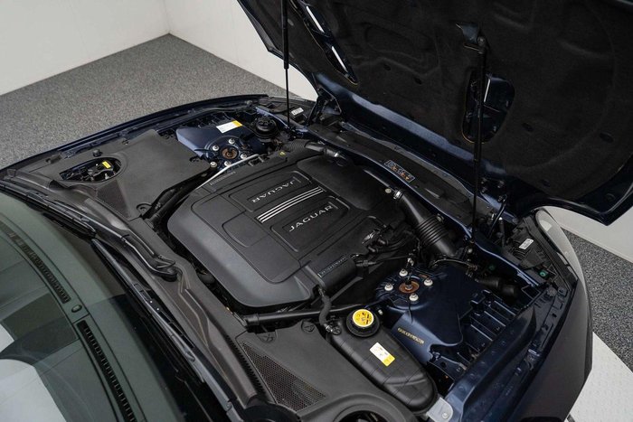 2014 Jaguar XKR
