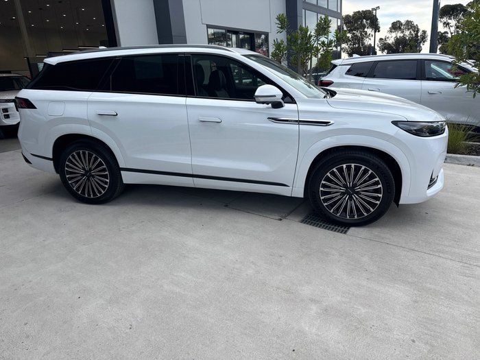 2026 Jaecoo J8