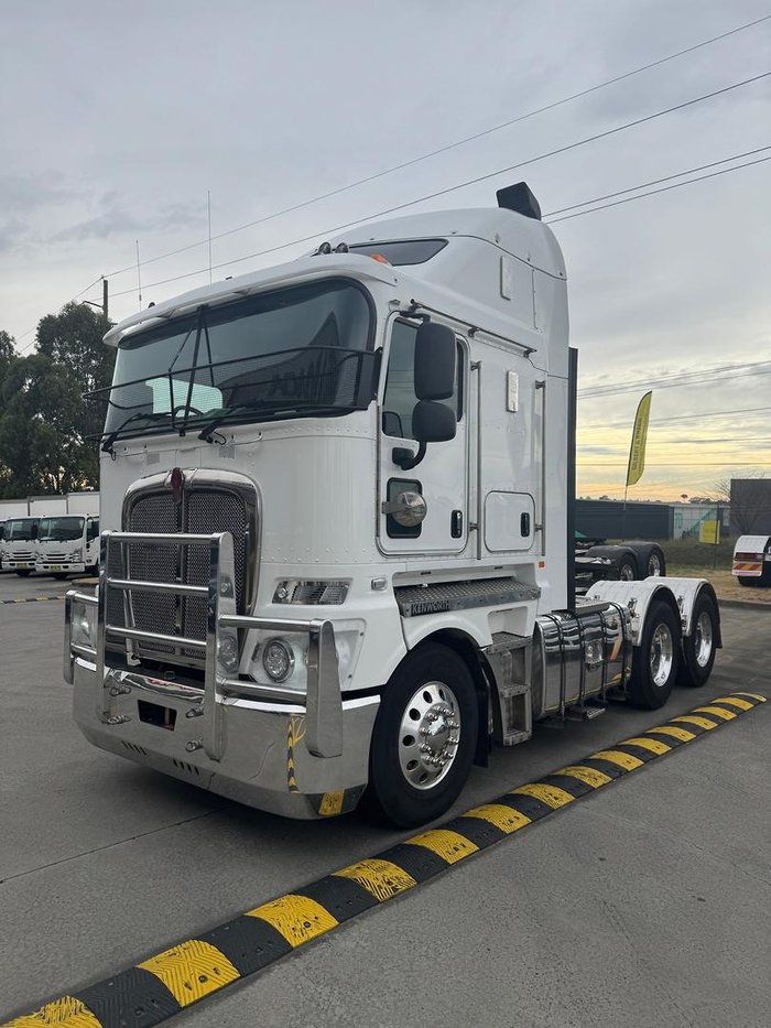 2023 Kenworth K200