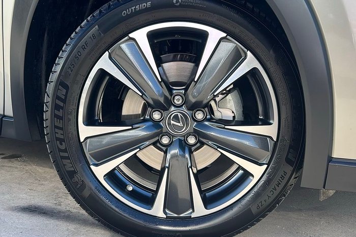 2022 Lexus UX
