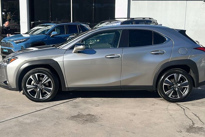 2022 Lexus UX UX250h Luxury