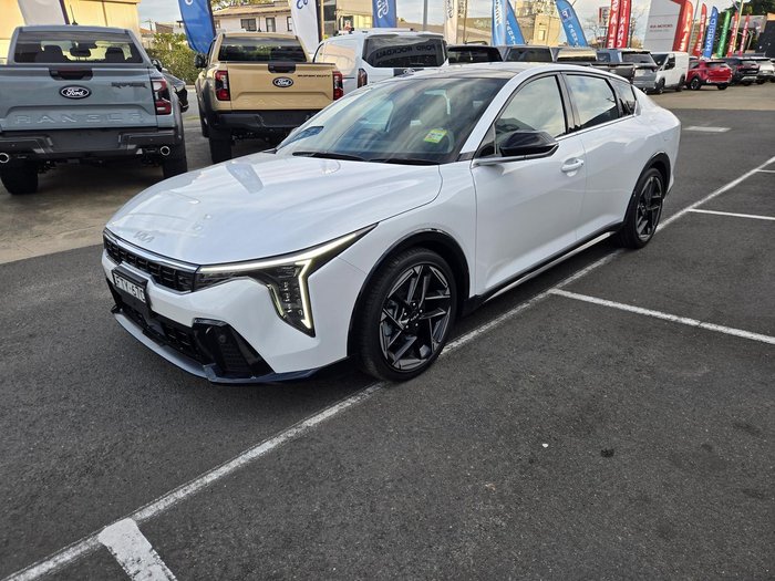 2024 Kia K4