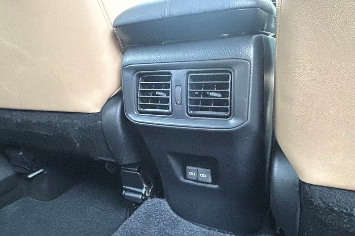 2025 Toyota RAV4 Cruiser