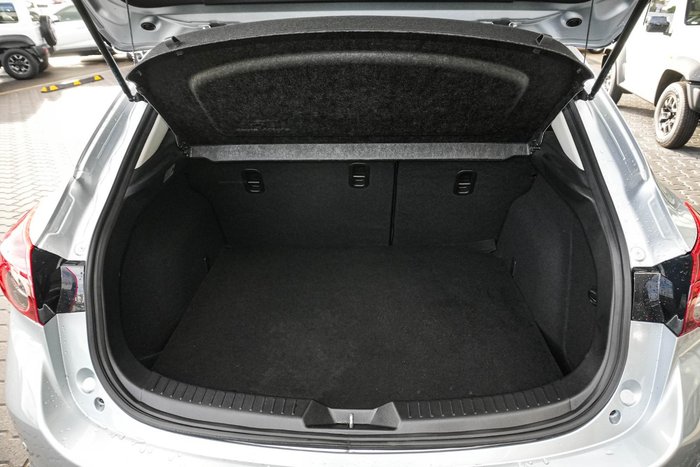 2016 Mazda 3 SP25 Astina