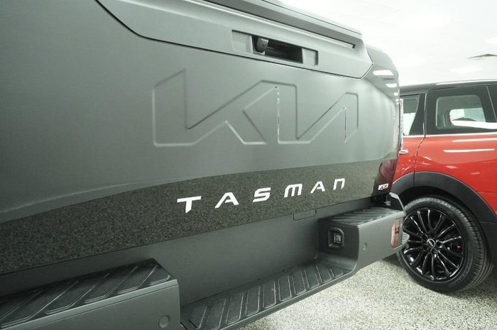 2025 Kia Tasman SX+