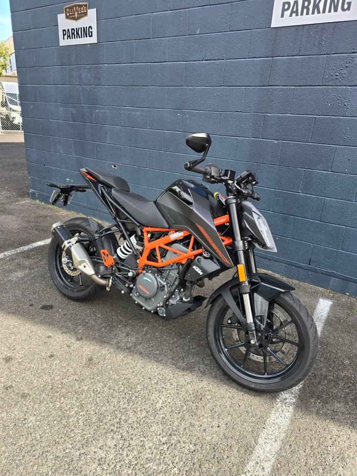 2023 KTM 390 DUKE