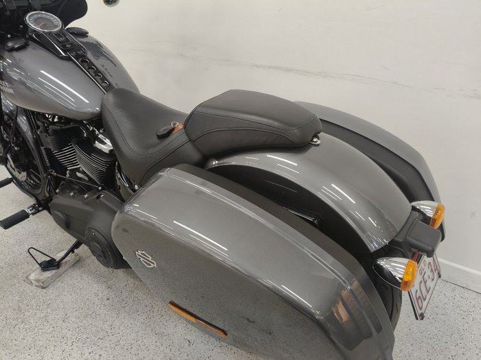 2021 Harley-davidson FLSB SPORT GLIDE grey
