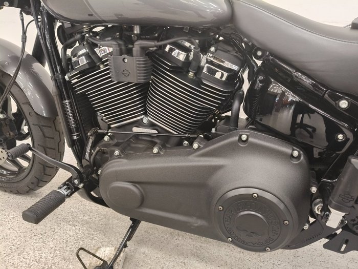 2021 Harley-davidson FLSB SPORT GLIDE grey