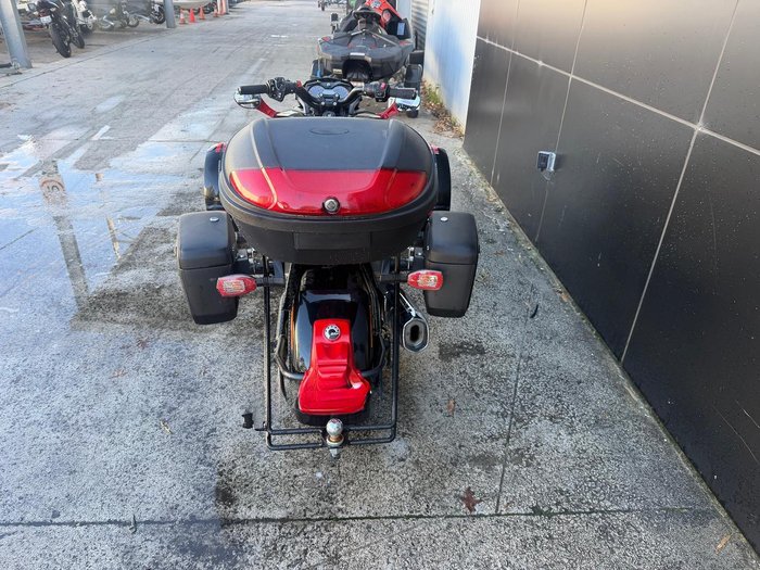 2016 Can-Am Spyder F3 SM6 Spyder F3 Black