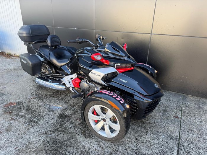 2016 Can-Am Spyder F3 SM6 Spyder F3 Black