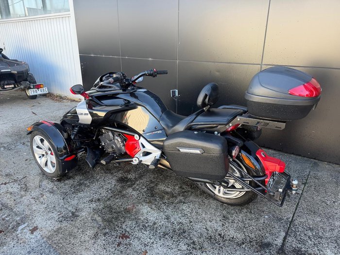 2016 Can-Am Spyder F3 SM6 Spyder F3 Black