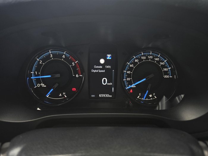 2023 Toyota Hilux Rogue