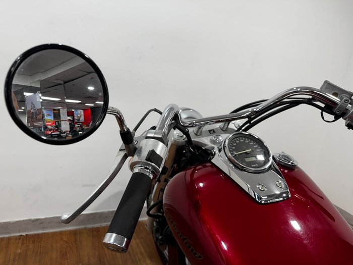 2004 Honda VT750C SHADOW RED