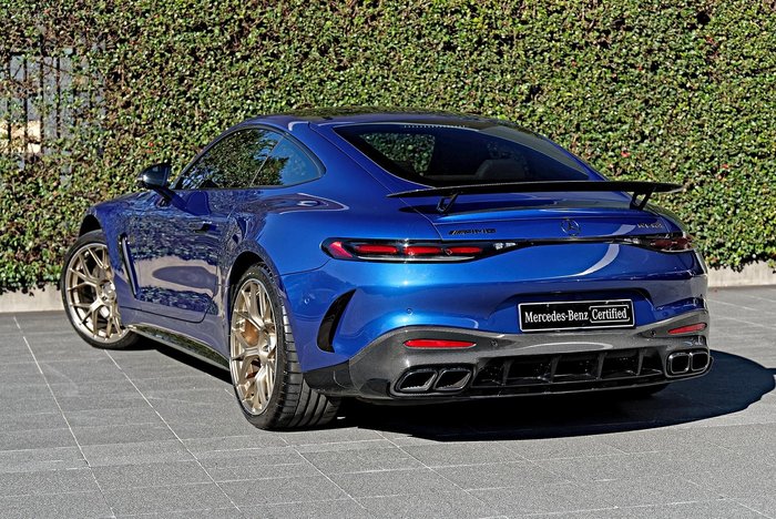 2025 Mercedes-Benz AMG GT 63