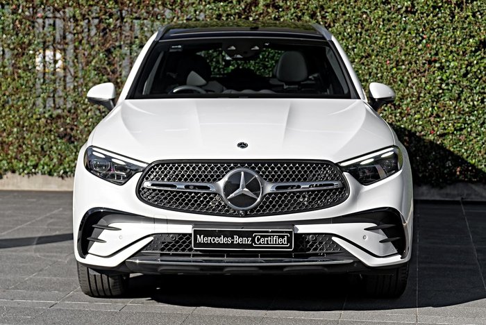 2024 Mercedes-Benz GLC-Class GLC300