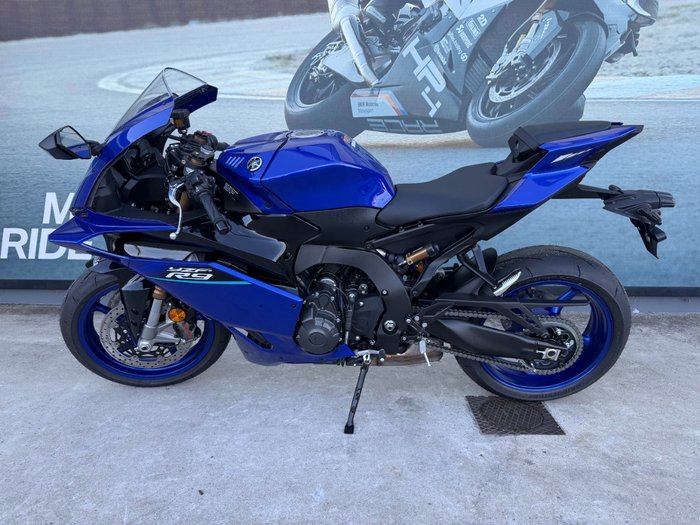 2026 Yamaha YZF-R9 Blue
