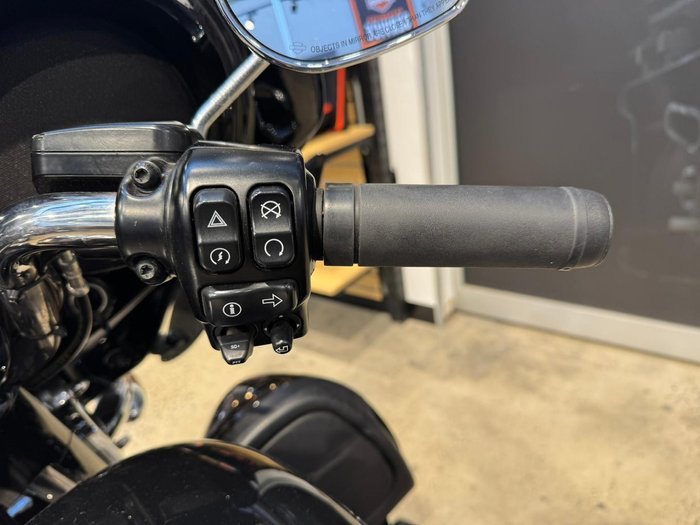 2016 Harley-Davidson Ultra Limited 103 (FLHTK) Touring Black