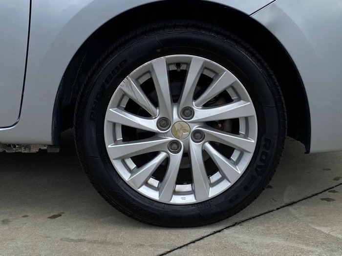 2015 Mitsubishi Mirage LS
