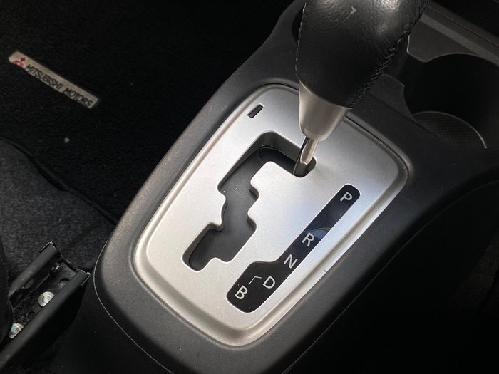 2015 Mitsubishi Mirage LS