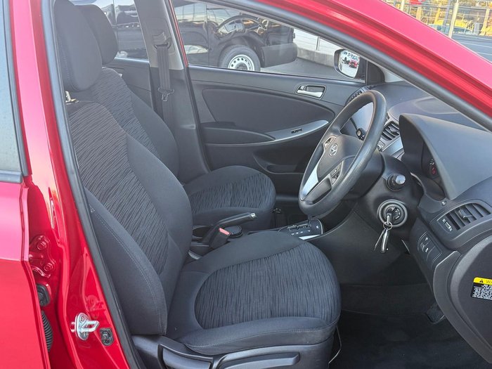2016 Hyundai Accent SR